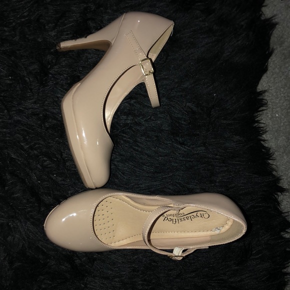 Beige Heels - Picture 1 of 2